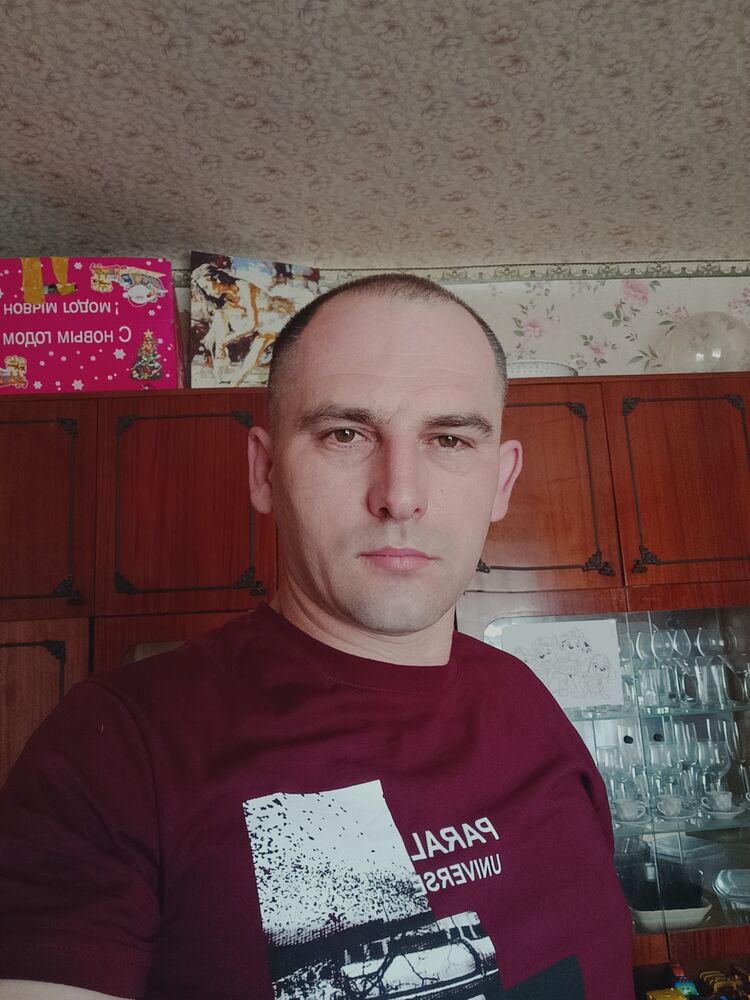  44362596  , 42 ,    