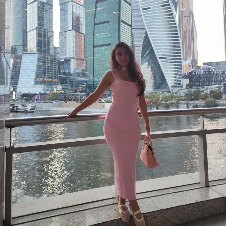  53166396  Mademoiselle, 30 ,    