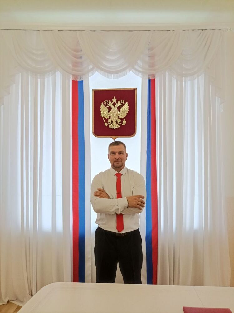  52156296  , 41 ,    