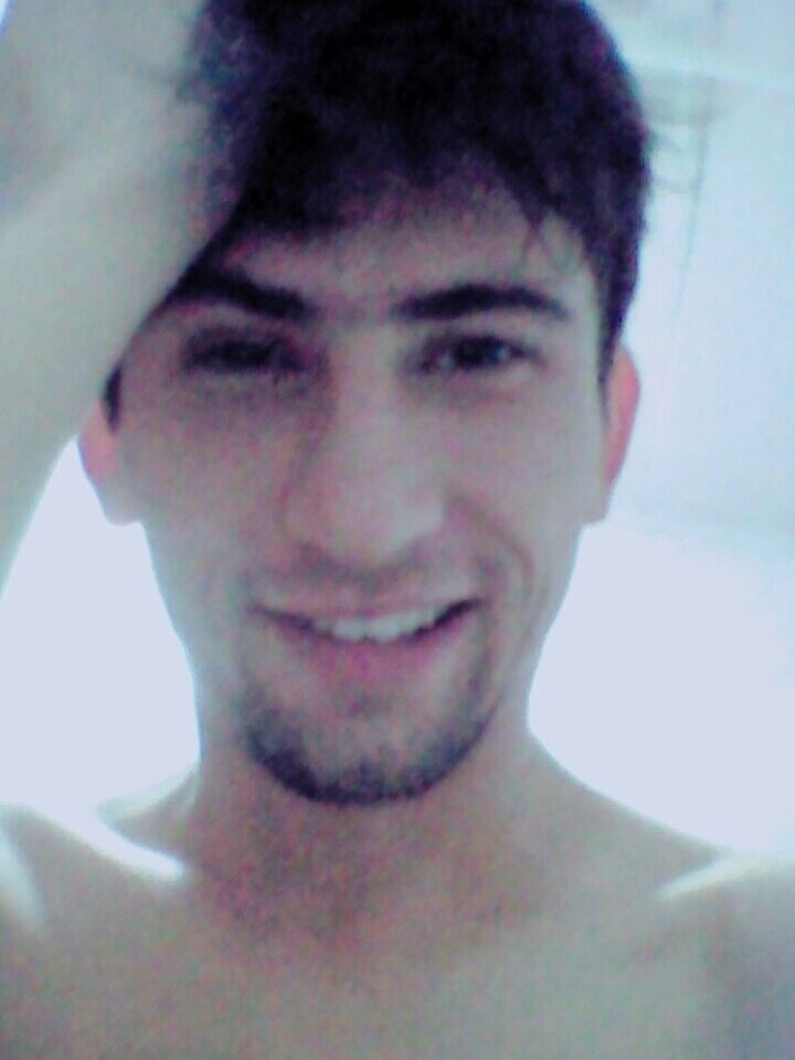  10454116  Shahik, 30 ,    