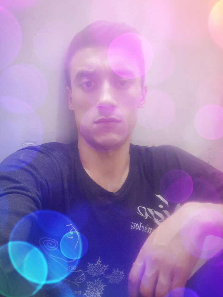  42256296  Azamat, 28 ,    