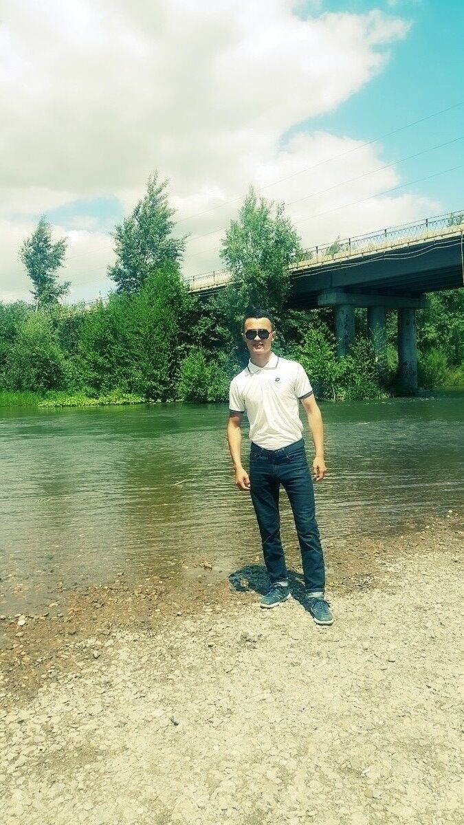  ,   Ayan, 33 ,   ,   , c 