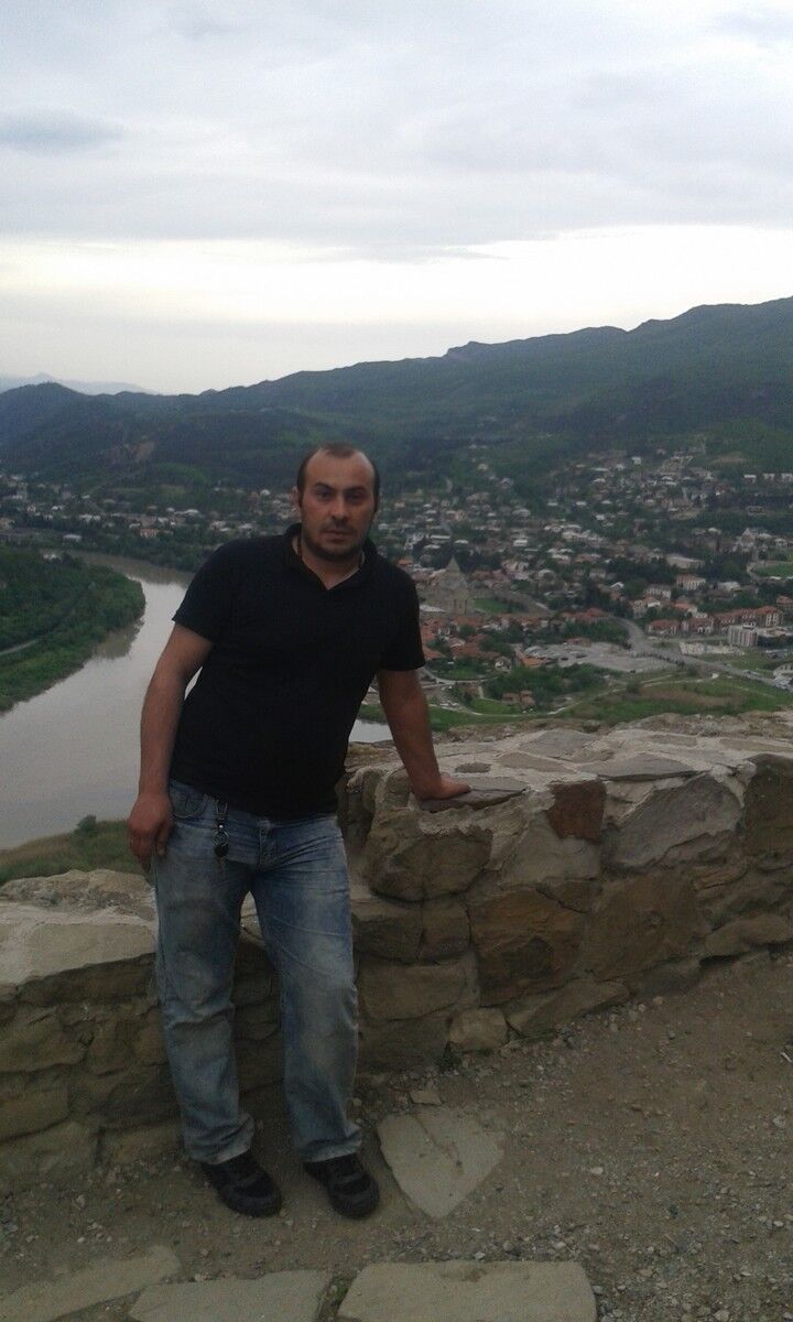  ,   Bacho, 40 ,   ,   , c 