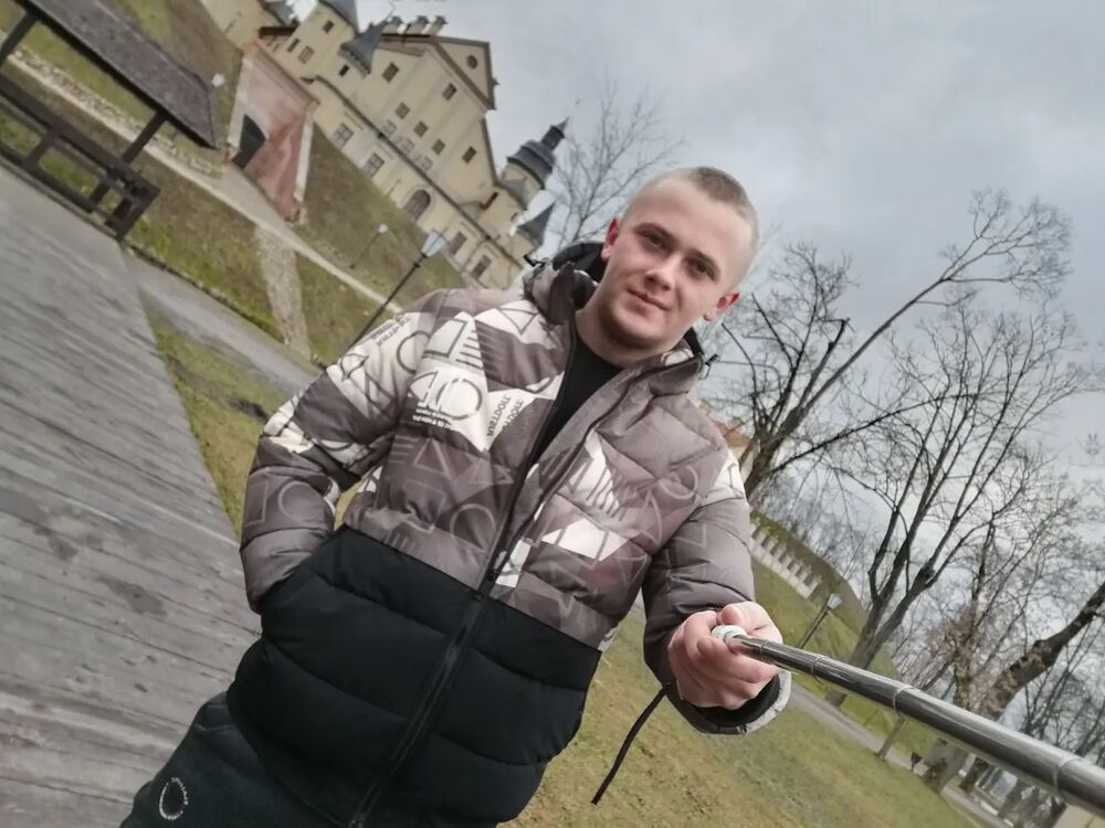  48415266  , 28 ,    