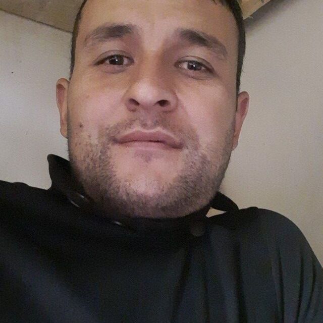  42014006  Bek, 32 ,    -