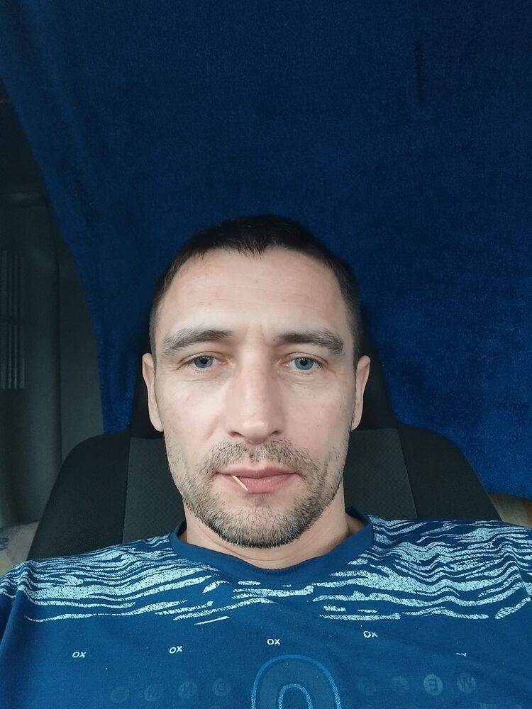  41215876  , 40 ,    