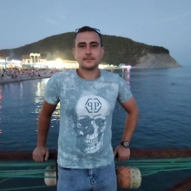  43825056  , 31 ,    
