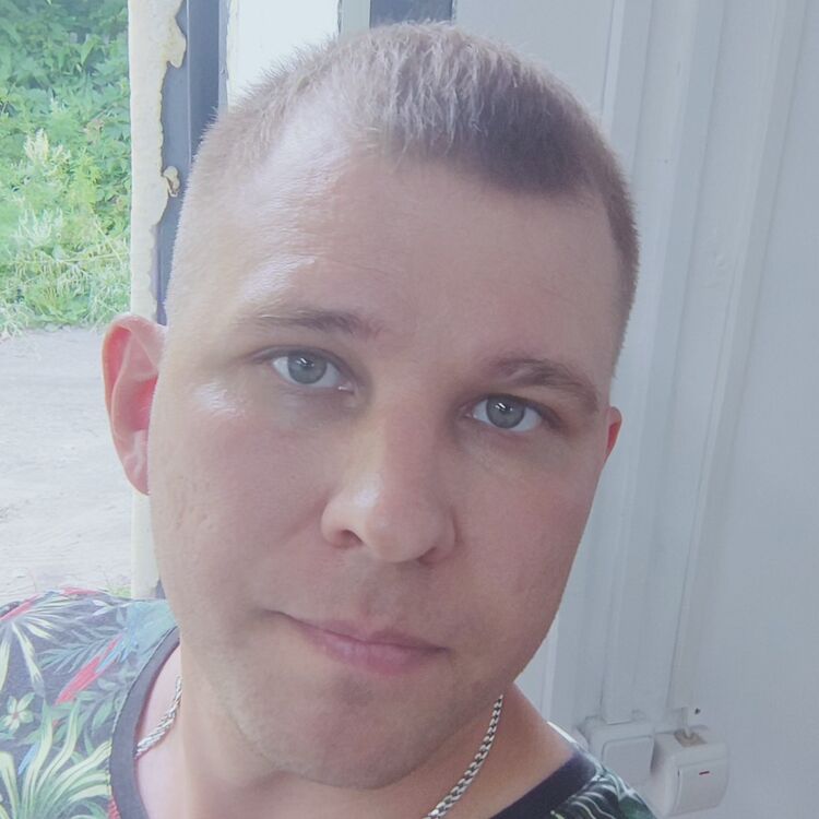  46078146  , 37 ,    