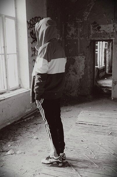 ���� 7773496 ������� Tudor, 27 ���, ���� ���������� � ��������