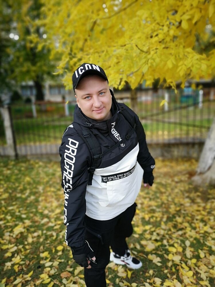  ,   Aleksandr, 37 ,   ,   , c 