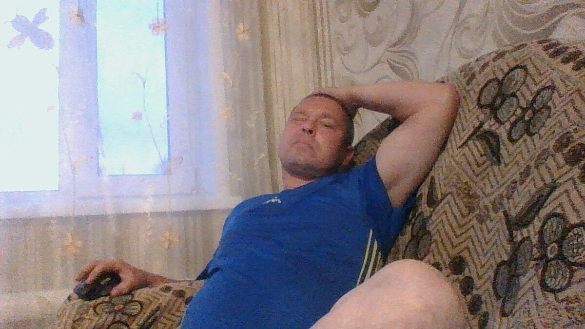  ,   Aleks, 45 ,   
