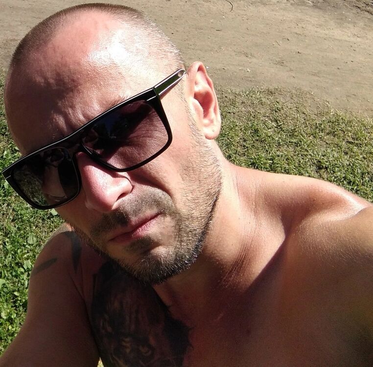  33906836  NikoS, 41 ,    -