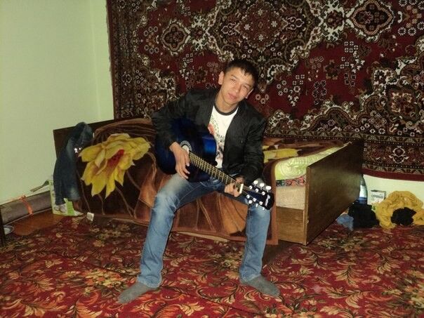  5264796  Rasul, 35 ,    