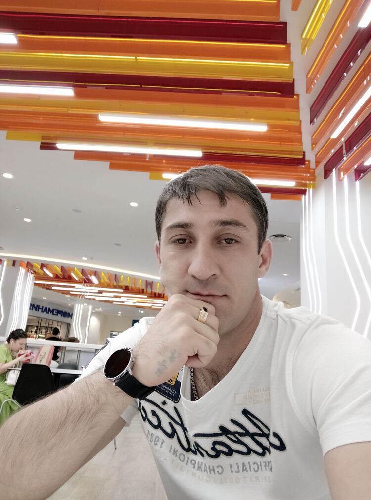  44103866  , 43 ,    