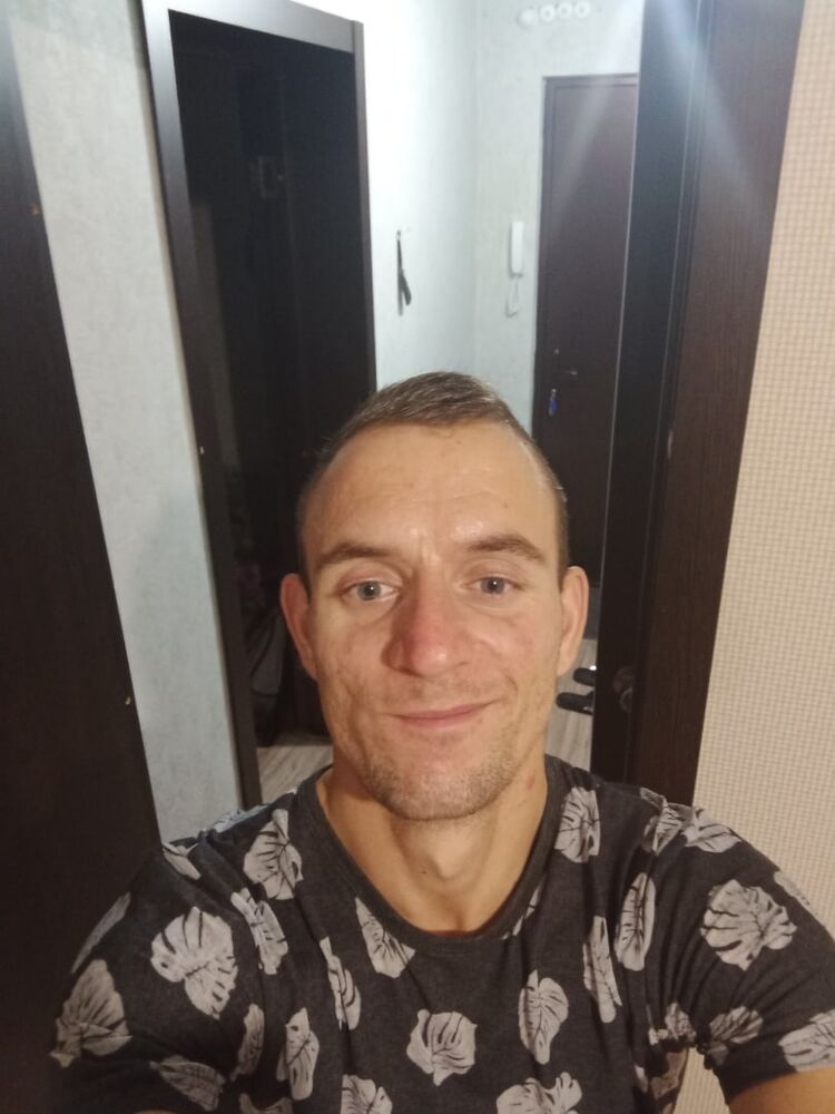  53125886  Sergey, 32 ,    