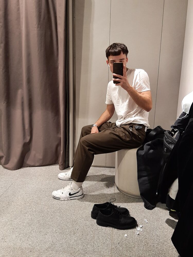  ,   Nazar, 24 ,   ,   
