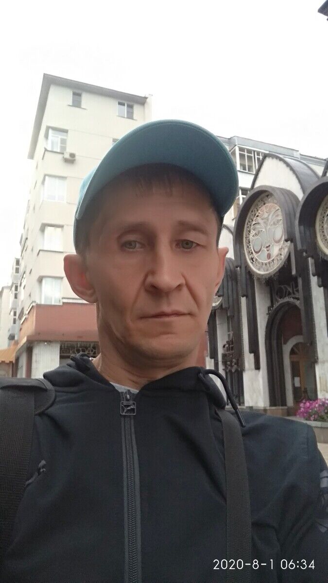  ,   Igor, 46 ,  