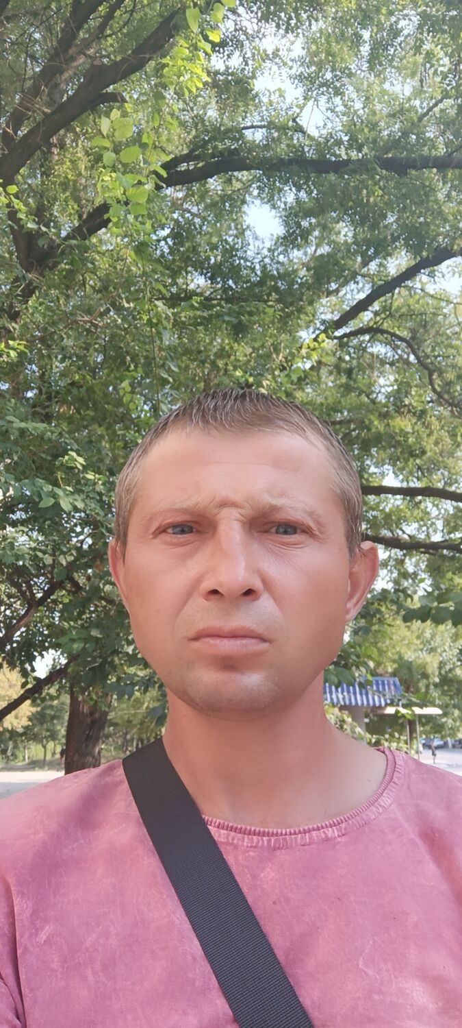  45689876  , 41 ,    