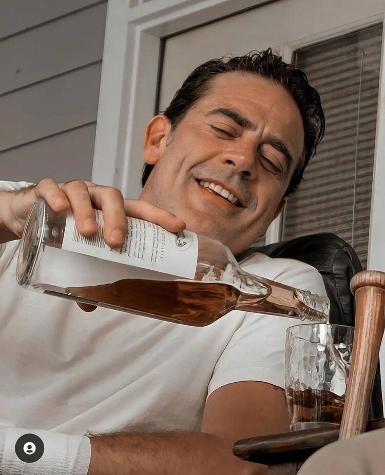 ���� 40105946 ����� Aquila, 21 ���, ���� ���������� � ����������