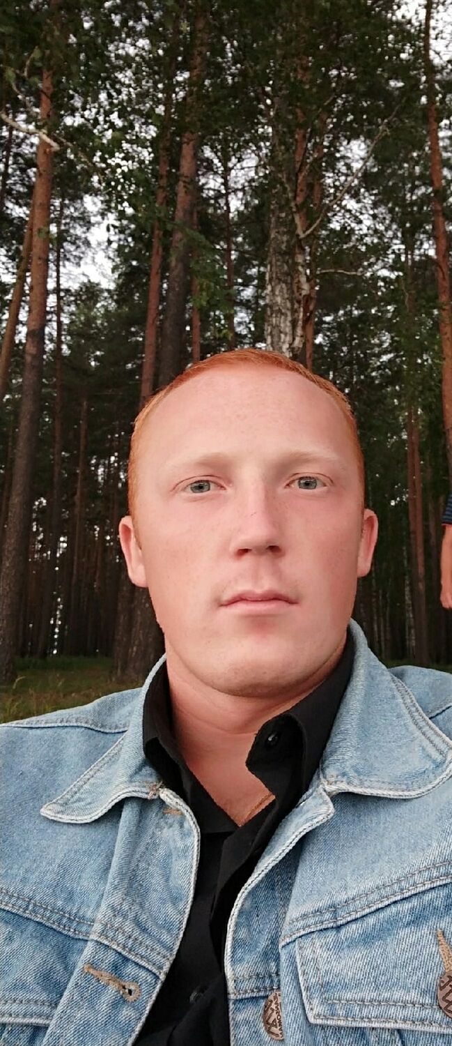  48215106  Aleksandr, 33 ,    