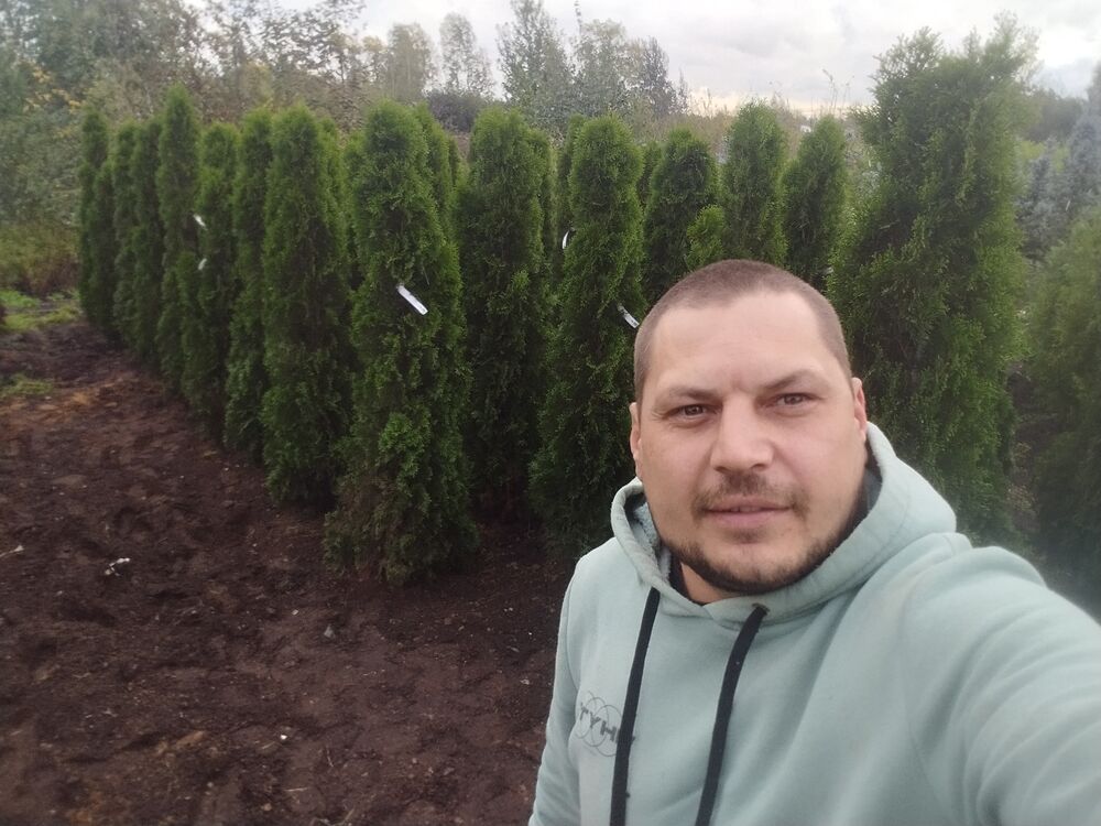  ,   , 37 ,   c , 