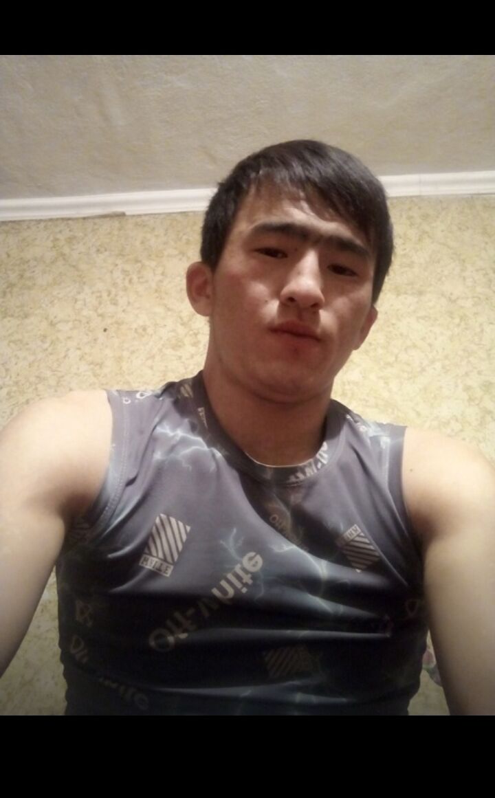  33459106  Dosjan, 28 ,    