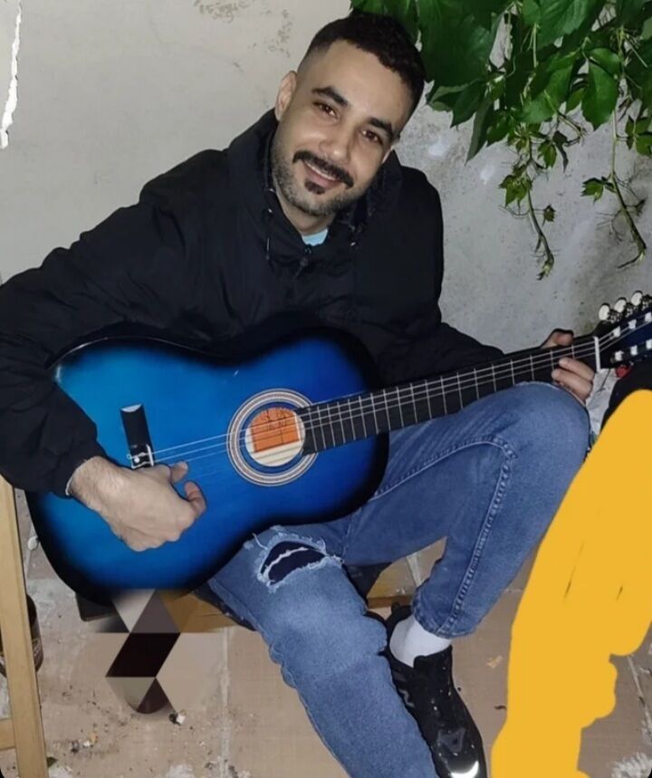  53710036  Houssine, 34 ,    