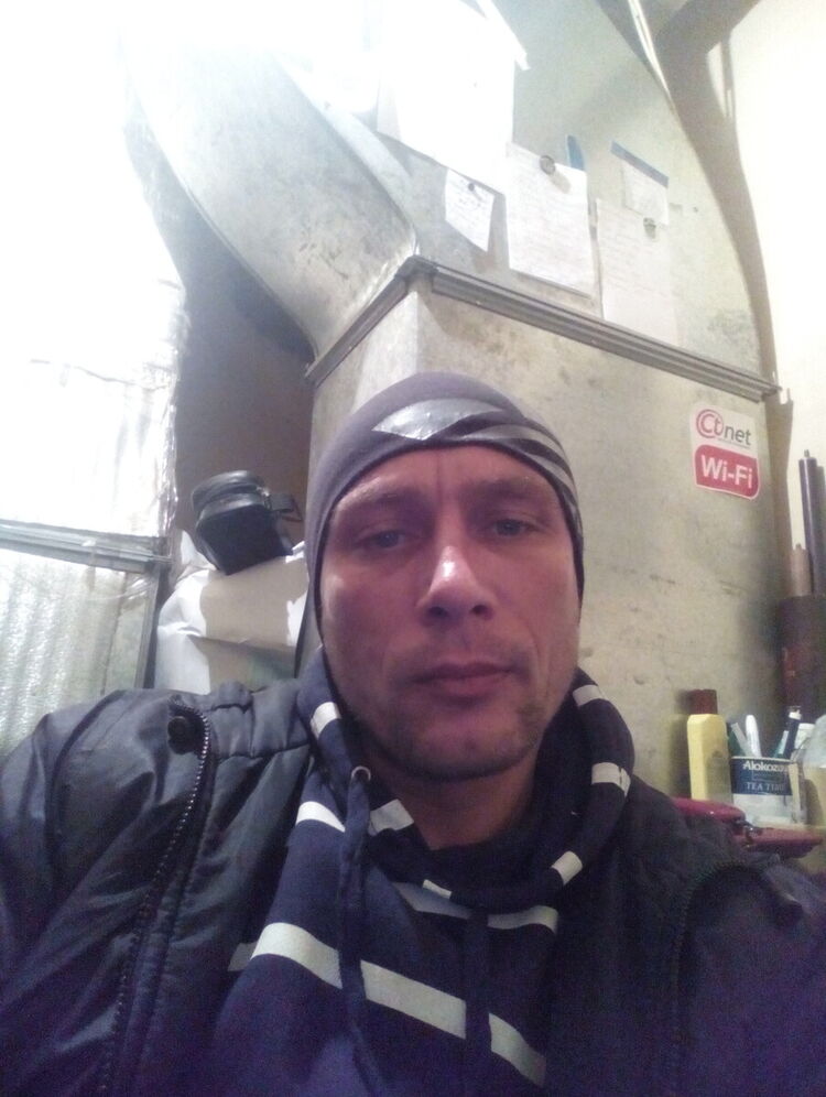  22147436  , 43 ,    
