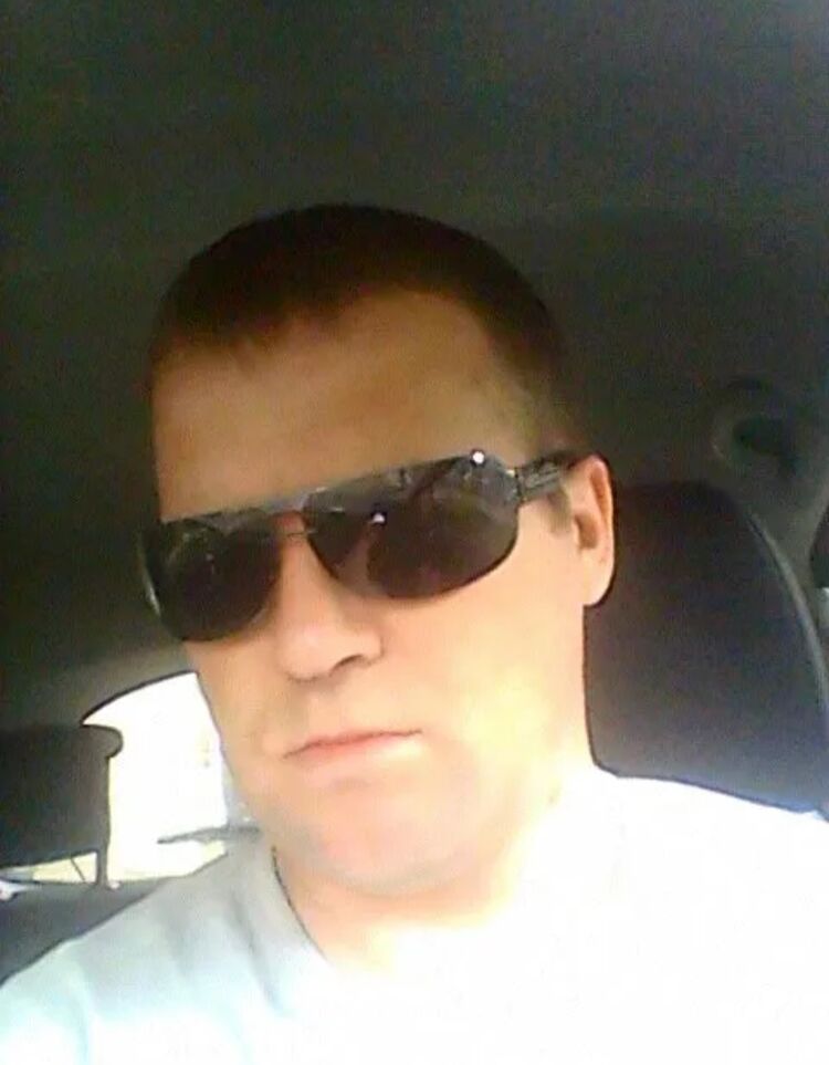  23860126  Andrei, 50 ,    