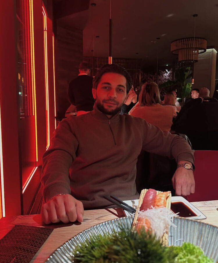  54690866  Gor, 25 ,    Hagen