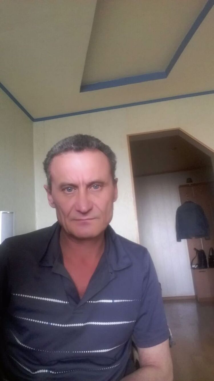  26932516  Sergey, 53 ,    