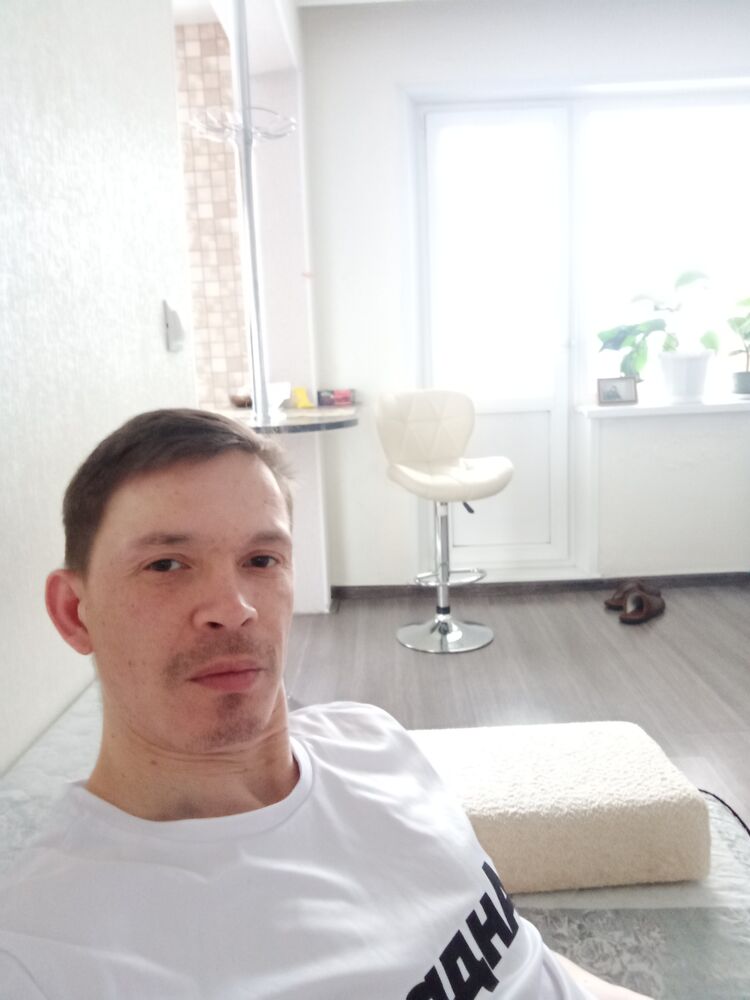  30571386  , 44 ,    