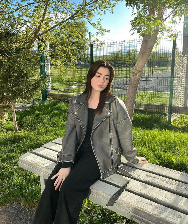  -,   , 25 ,     , c 