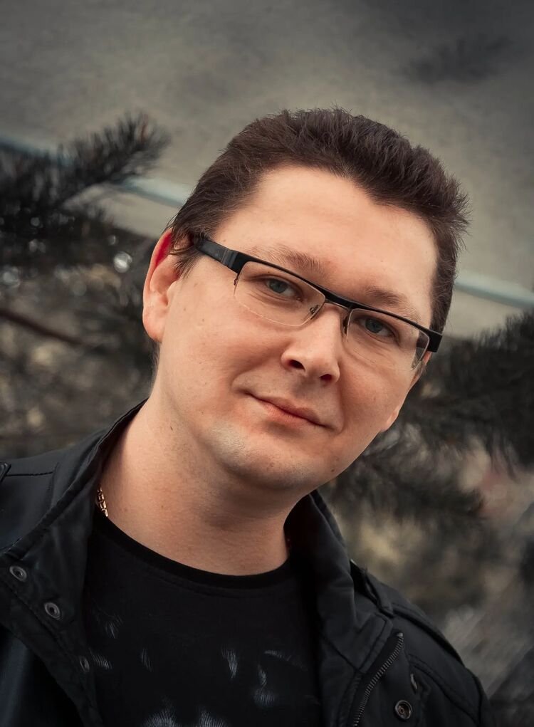  ,   Oleg, 44 ,   ,   , c , 