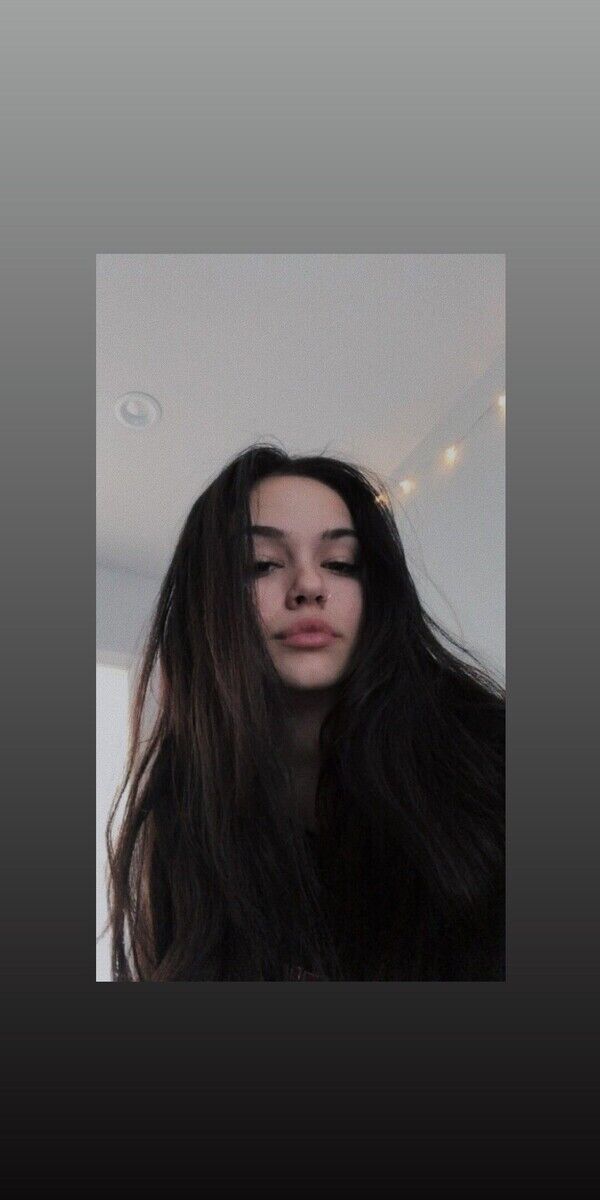  21630376  Anastasia, 29 ,    