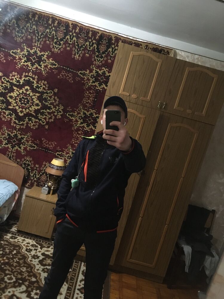  26064816  Sergey, 24 ,    