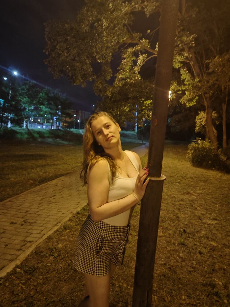  51987576  , 27 ,    