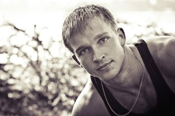 ���� 17127436 ������� WILL SPARKS, 44 ����, ���� ���������� � ������������