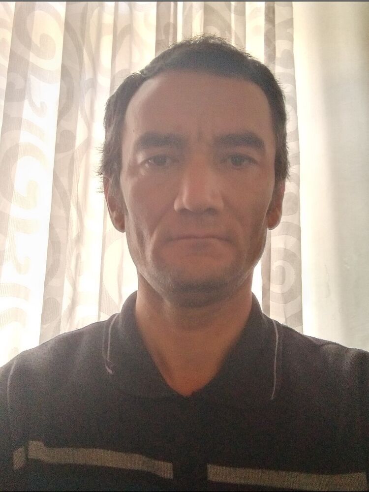  22464566  Komoliddin, 44 ,    