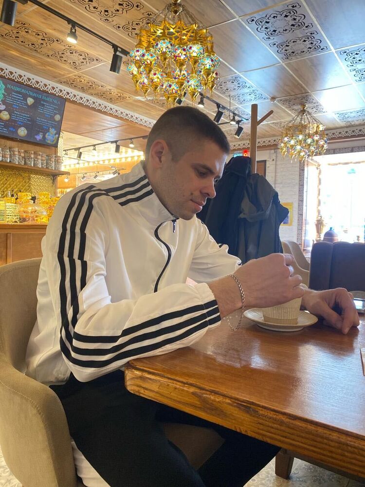  54638596  , 27 ,    -