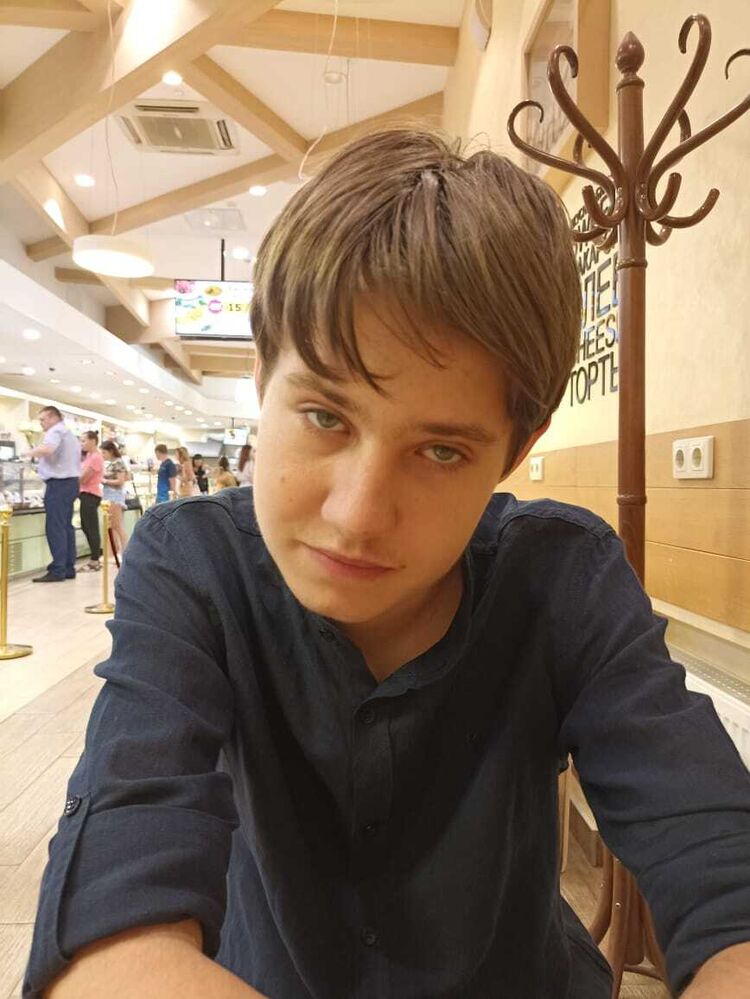  ,   Evgeny, 22 ,   ,   