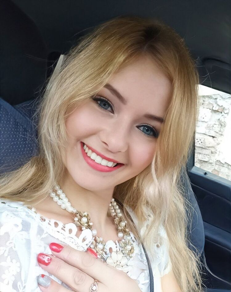  53941026  Viktoriia, 34 ,    