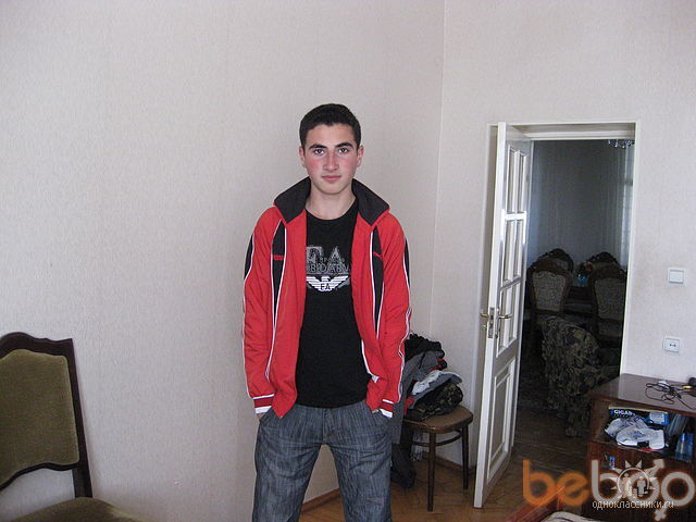  ,   Samvel, 32 ,   ,   , c , 