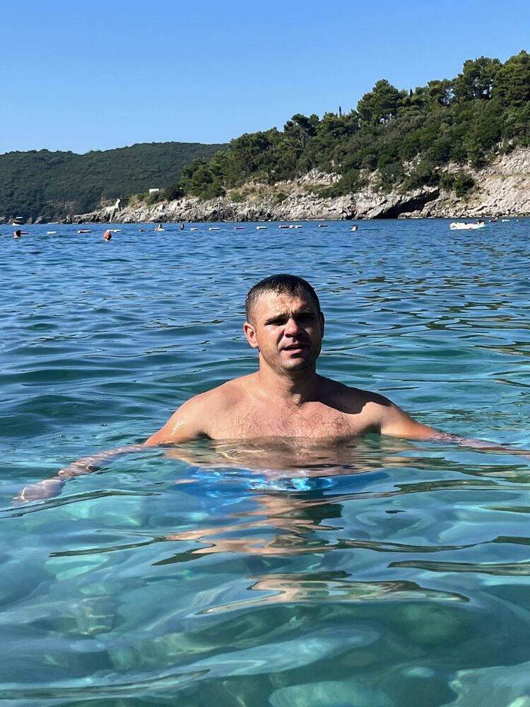  43919276  Kazik, 35 ,    