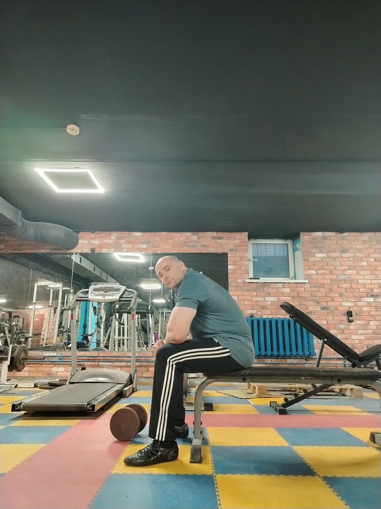  52951846  , 36 ,    