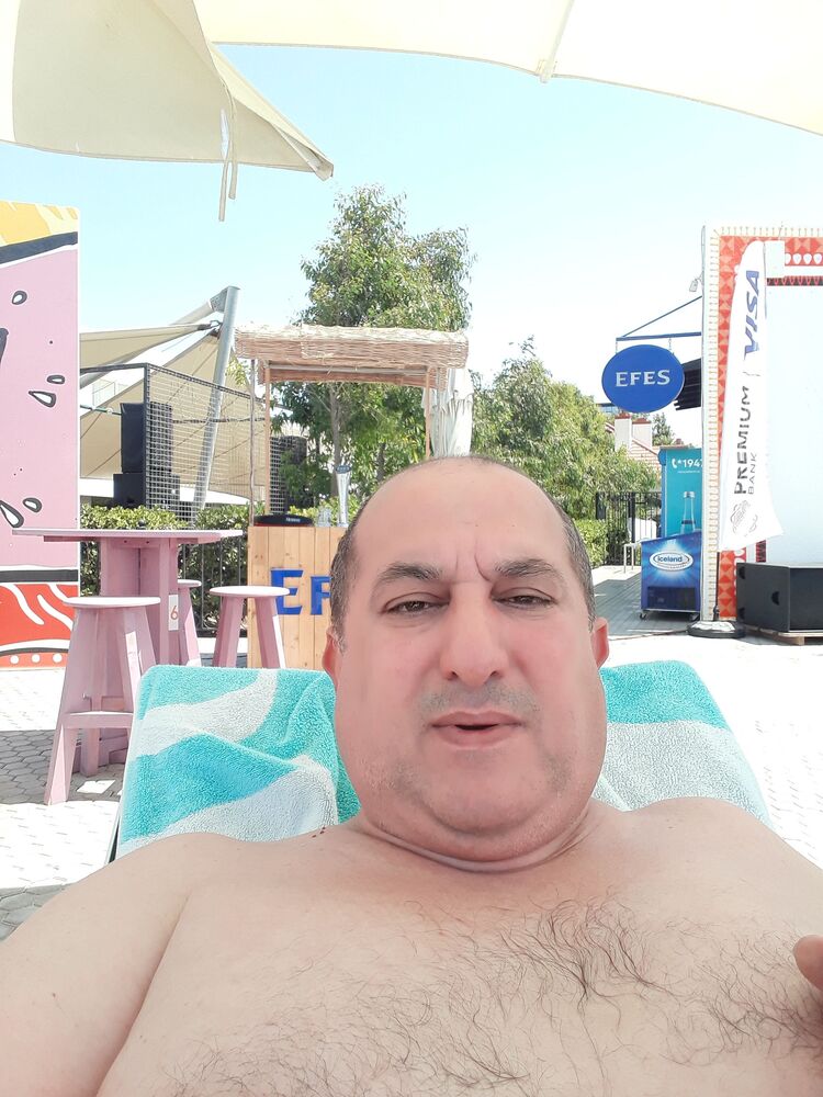  41664046  Nasimi, 51 ,    