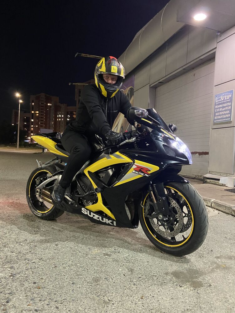  28716606  , 42 ,    