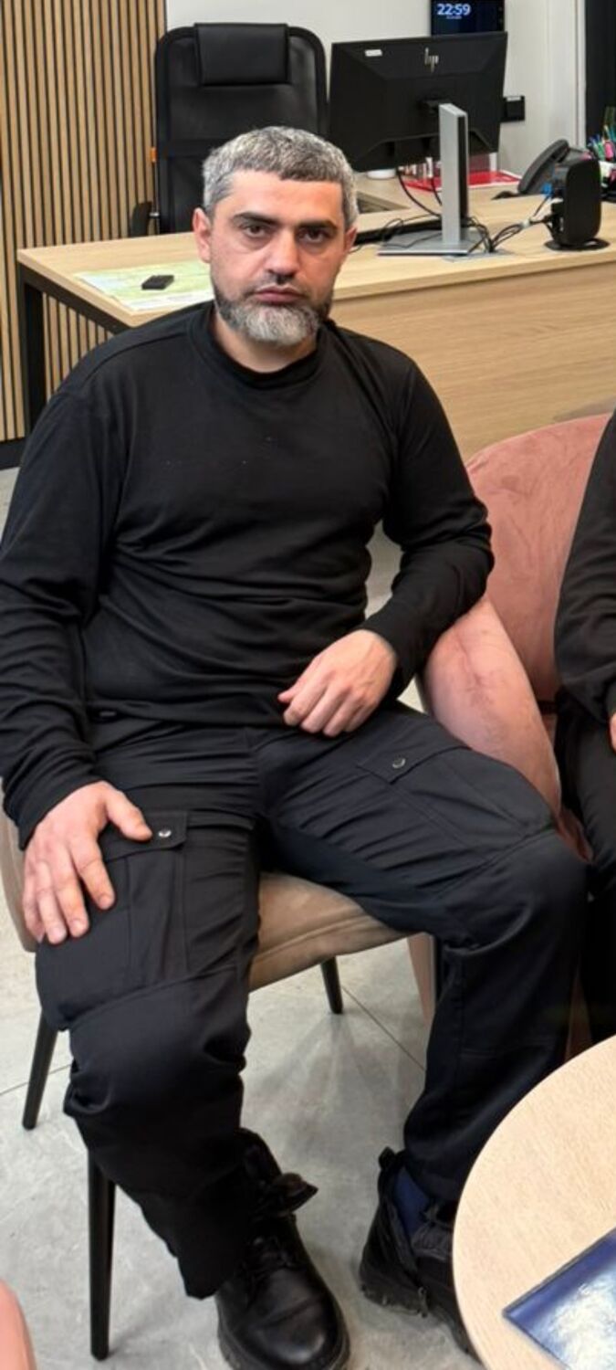  54468486  , 35 ,    -