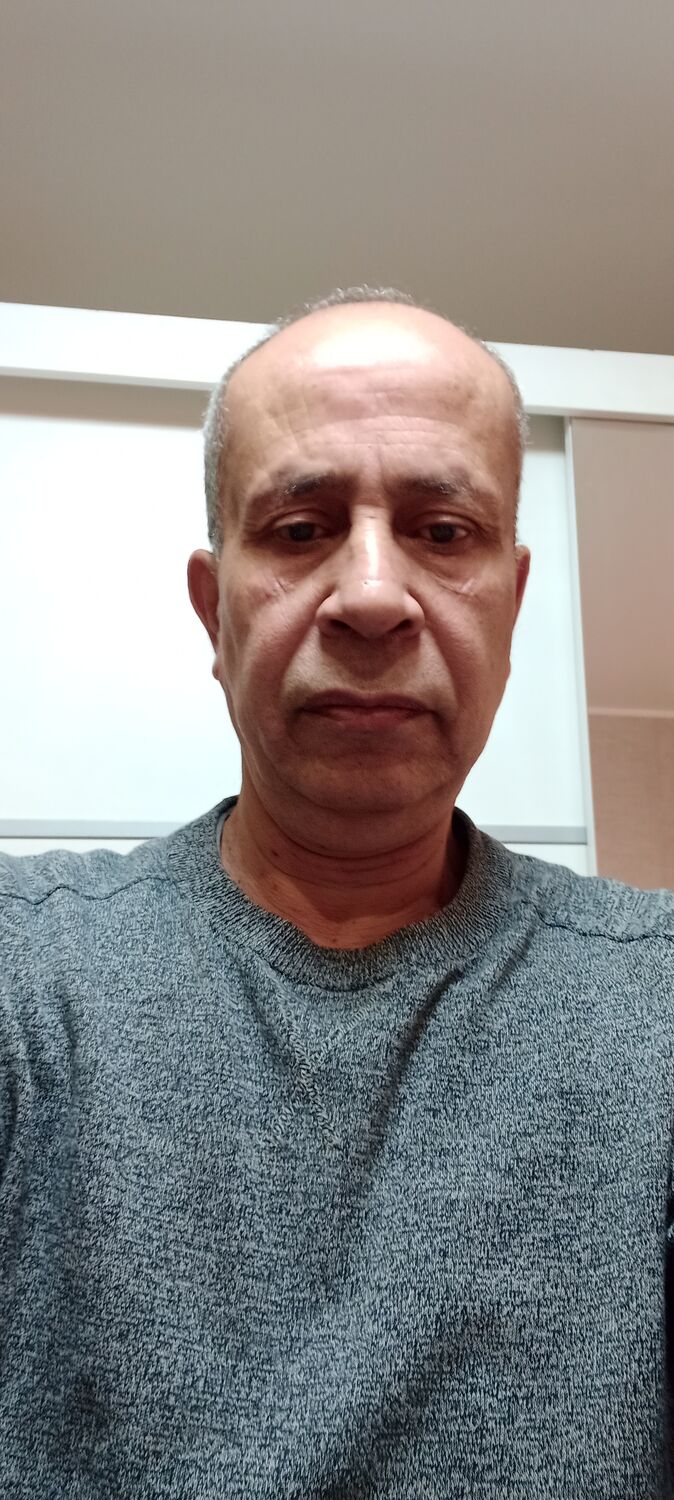  41813516  Khader, 60 ,    