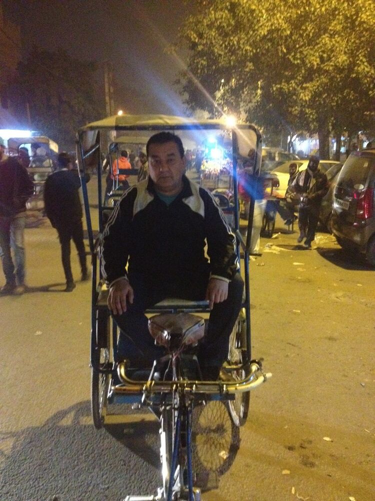  10548256  Rustam, 58 ,    